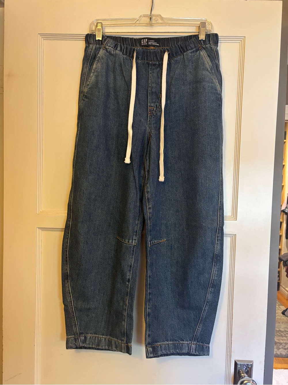 GAP Mid Rise Pull-On Barrel Jeans